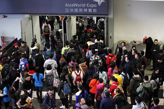 2014125ۣSATއH[^ӿ뿼